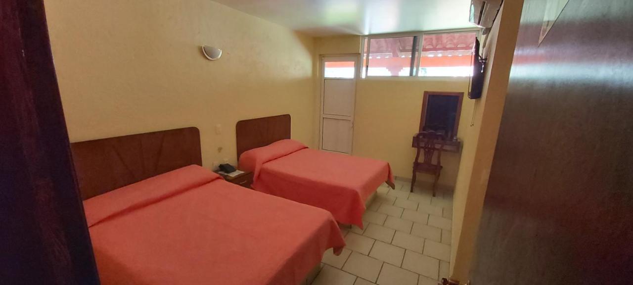 Hotel Real Tasquillo エクステリア 写真