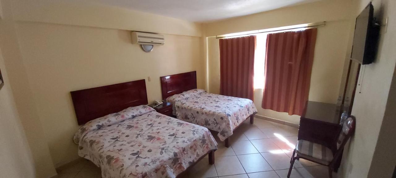 Hotel Real Tasquillo エクステリア 写真