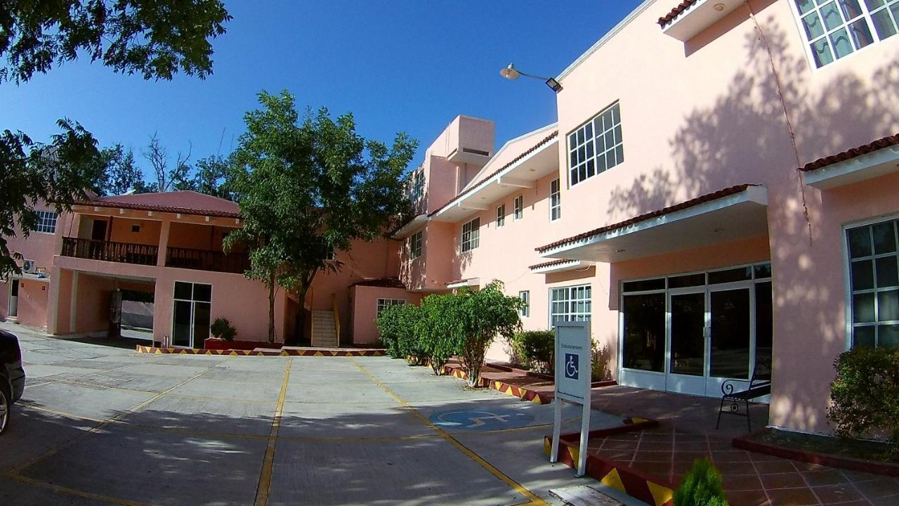 Hotel Real Tasquillo エクステリア 写真